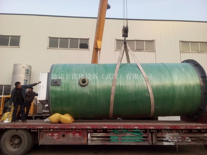 泵站吊裝現(xiàn)場(chǎng)