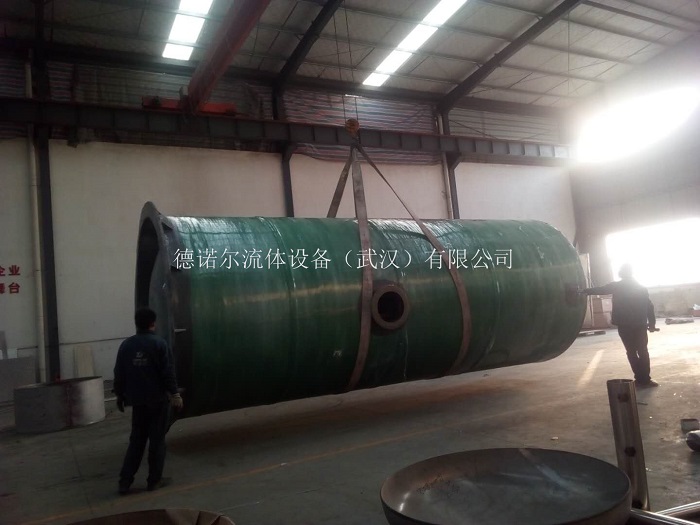 泵站吊裝現(xiàn)場(chǎng)