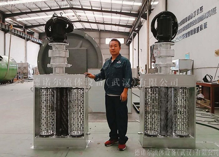 山東大型雙鼓粉碎型格柵項目